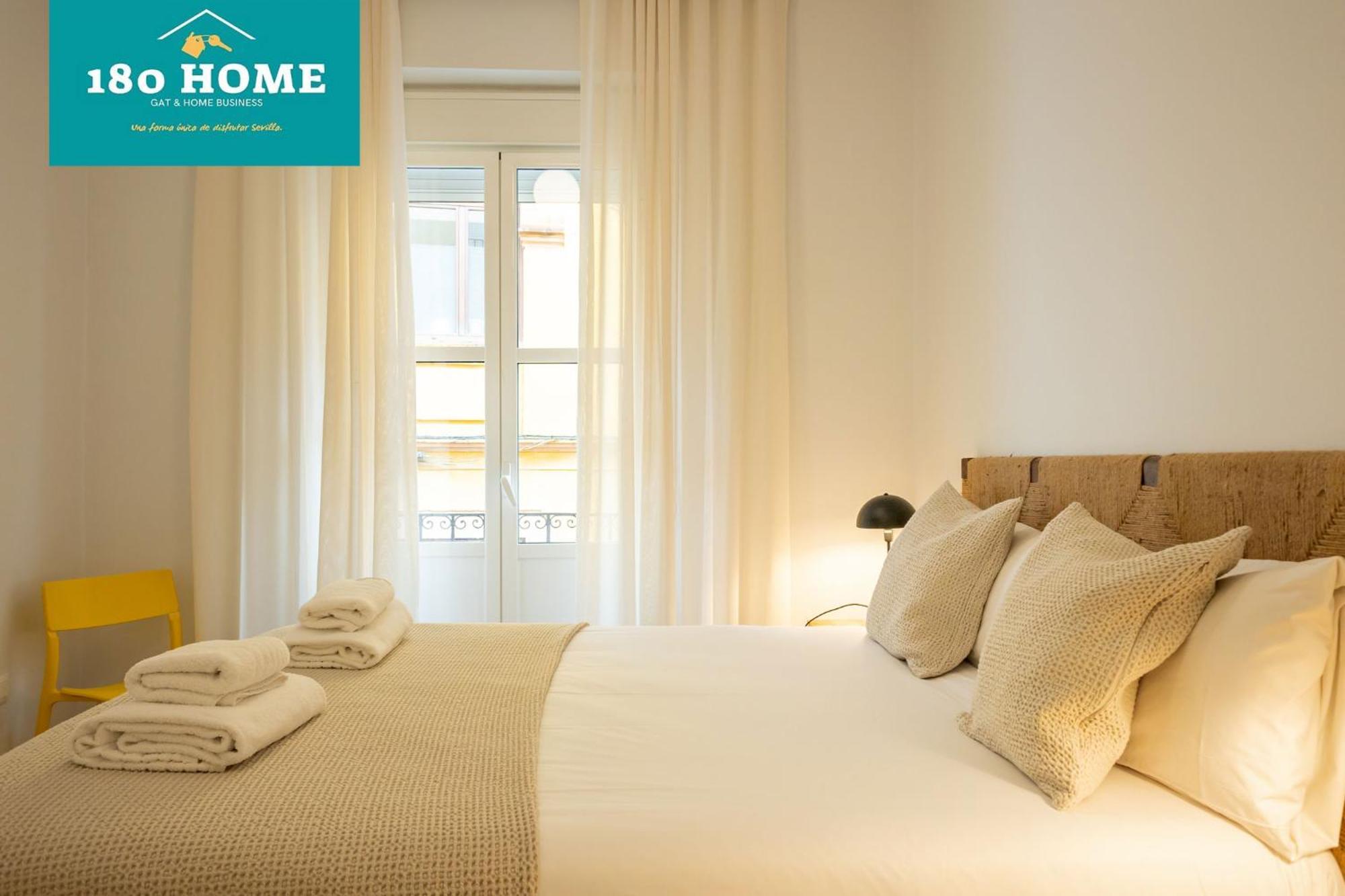 180 Home Goyeneta Luxury Siviglia Esterno foto