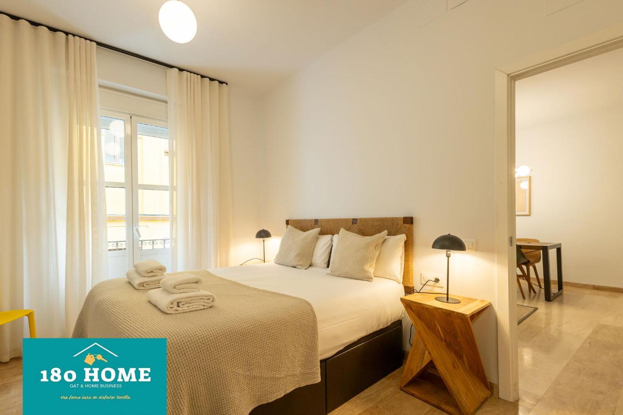 180 Home Goyeneta Luxury Siviglia Esterno foto