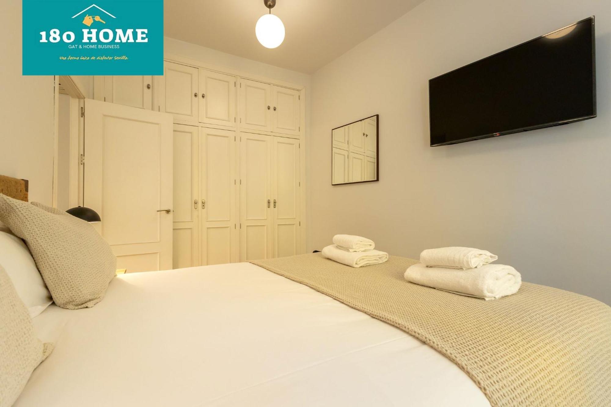 180 Home Goyeneta Luxury Siviglia Esterno foto